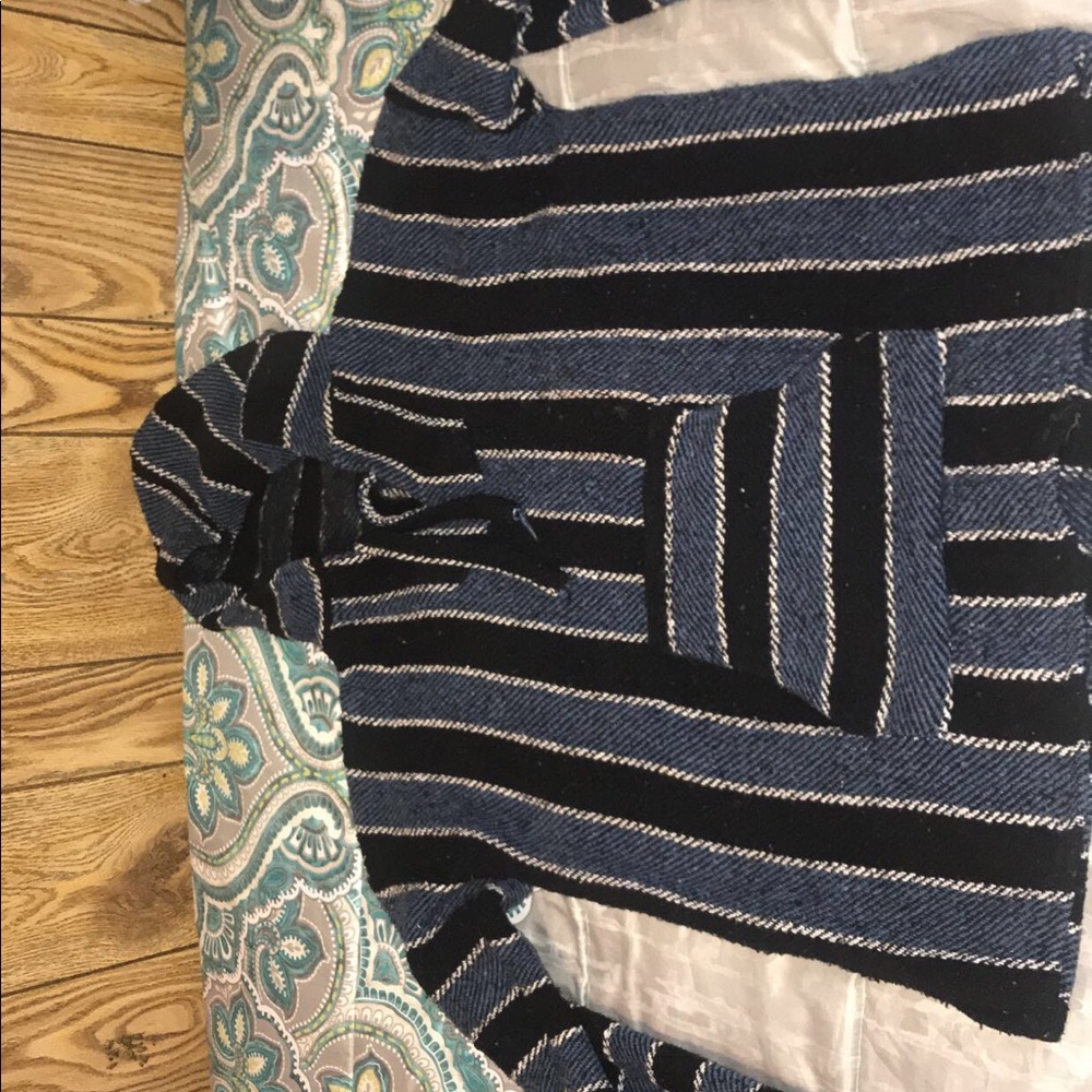 Drug rug/hoodie/poncho